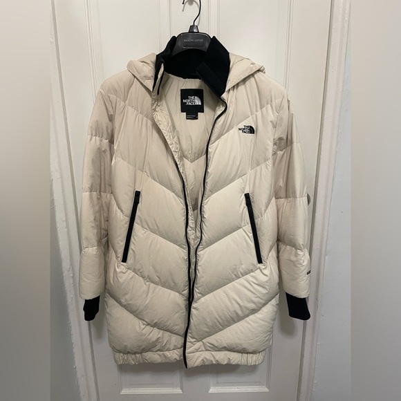 The North Face Down Parka - Picture 2 of 5